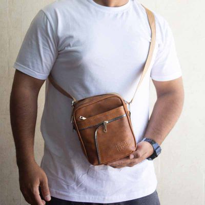 leather-shoulder bag-men-a12-2